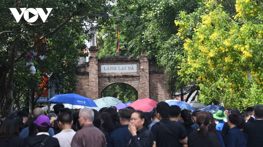 Những người đặc biệt trong lễ viếng Tổng Bí thư Nguyễn Phú Trọng ở Lại Đà - Đông Hội